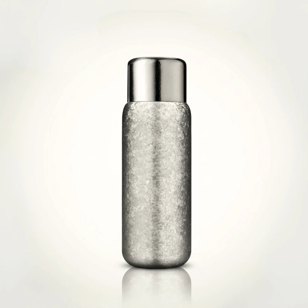 Aigrezzo pure titanium outdoor insulated water bottle with matte silver ice-crystal texture, minimal and durable design